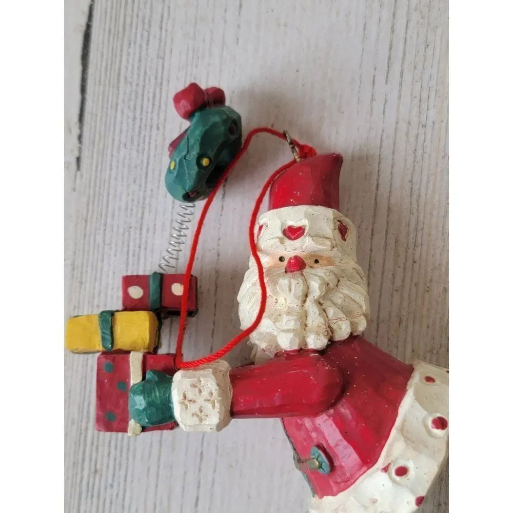 Folk art Santa Claus‎ wreath spring gifts ornaments rustic Xmas decor